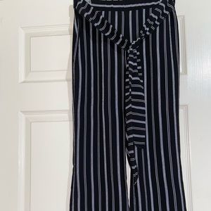 🍂Black and white striped palazzo pants